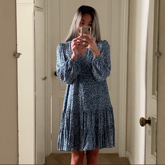Ann Taylor Long Sleeve Dress - Picture 6 of 6